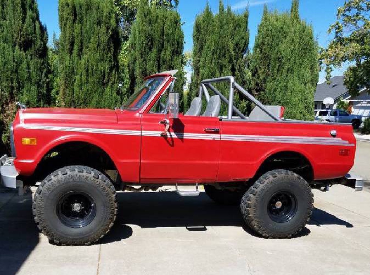 1972 Chevy Blazer on 38s, Warn, 4.88s, 10" lift - BuiltRigs