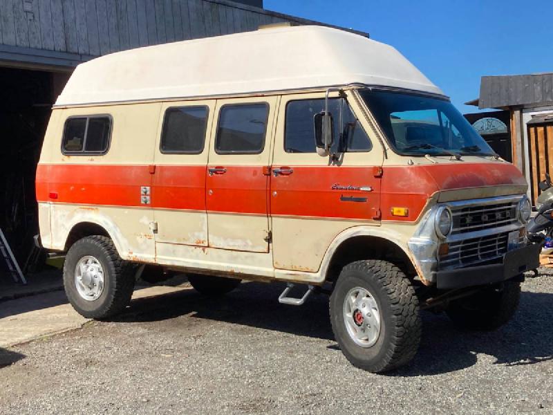 1973 Ford Econoline E300 Quadravan, V8, D44/D60, Dana 20 For Sale - 1