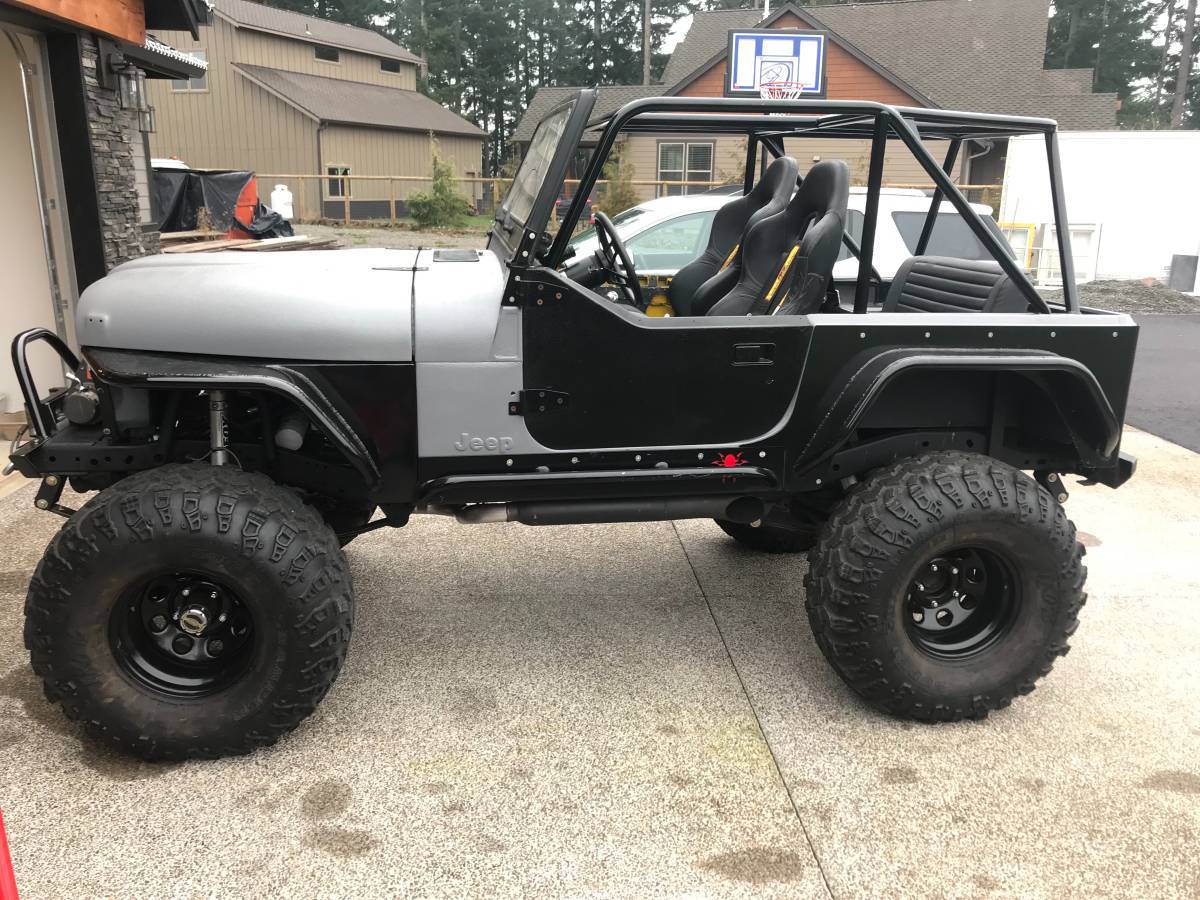 1984 Jeep CJ7, D44/D60 with ARB, Ford 302, D300, 37s