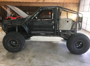 1986 Toyota Pickup, Truggy, 2RZ, 4.88, 37" MTRs, Duals, D44/Toy IFS Rear For Sale