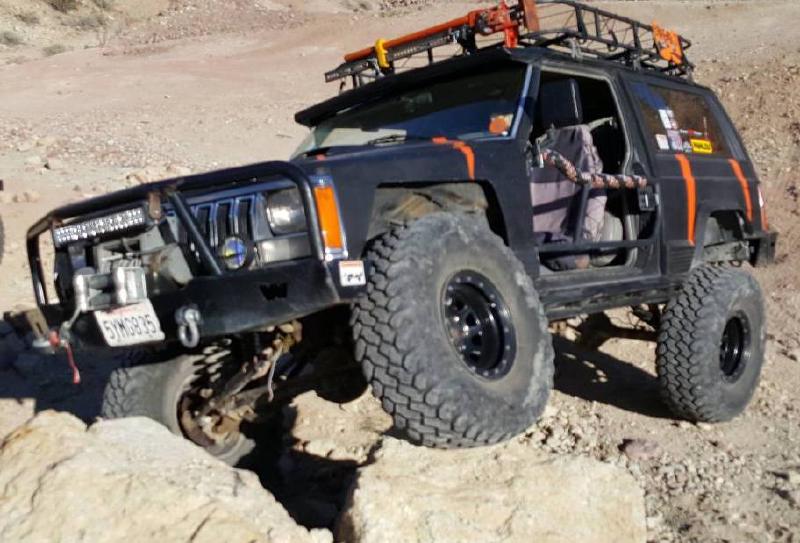 1988 Jeep Cherokee XJ, 2dr, locked, stroker, winch, 35s For Sale - 1