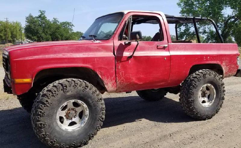 1991 Chevy K5 Blazer on 41s, D60s, duals, ram assist For Sale - 1