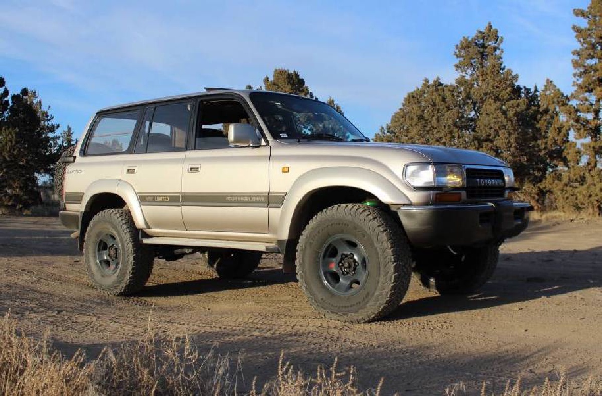 1992 Toyota Land Cruiser HDJ81, JDM, RHD, Turbodiesel BuiltRigs