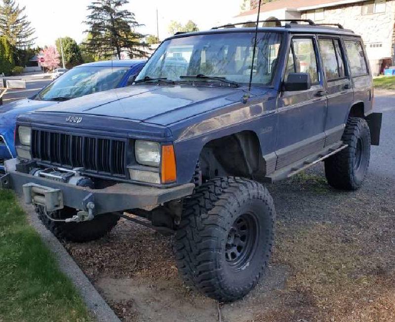 1994 Jeep Cherokee XJ on 33s, 6" lift, winch For Sale - 1