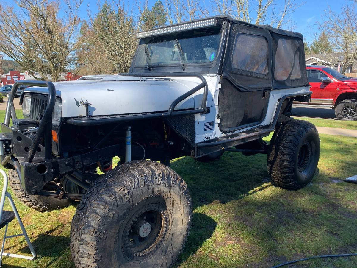 1994 Jeep Wrangler YJ, 454, 1 tons, 39.5S BuiltRigs