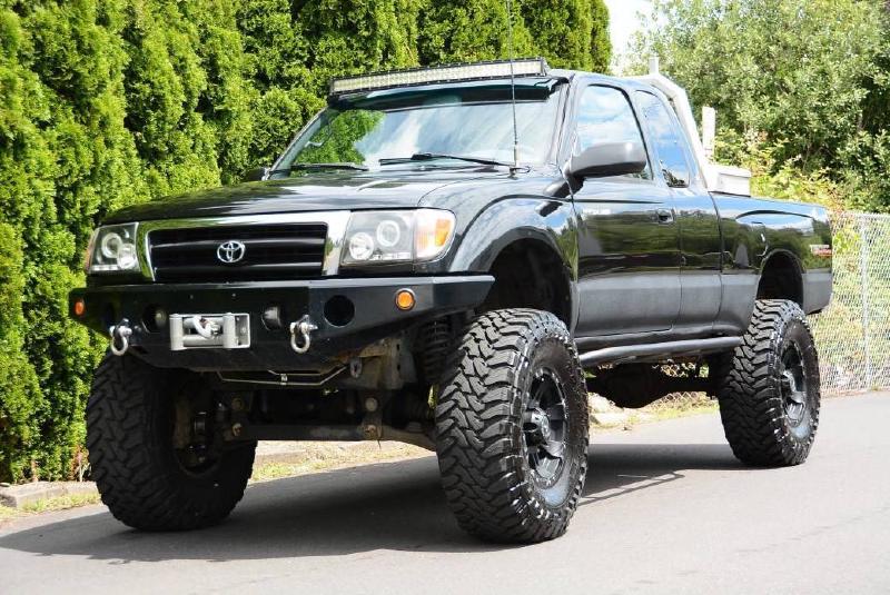 2000 Toyota Tacoma, winch, 34" Toyos, 6" lift For Sale - 1