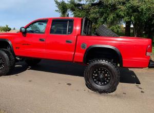 2001 Dodge Dakota, SAS, 37s, Dana 44s For Sale