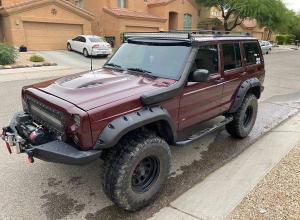 2001 Jeep Cherokee XJ, winch, lift, clean For Sale