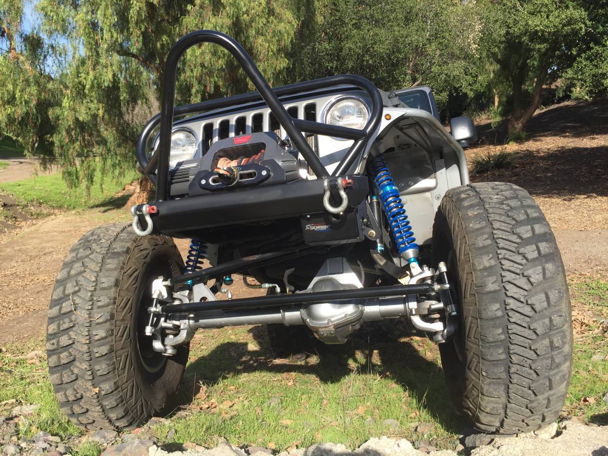 jeep wrangler unlimited rock crawler