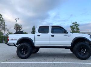 2004 Toyota Tacoma on 35s, supercharged, e-locker, Icons For Sale