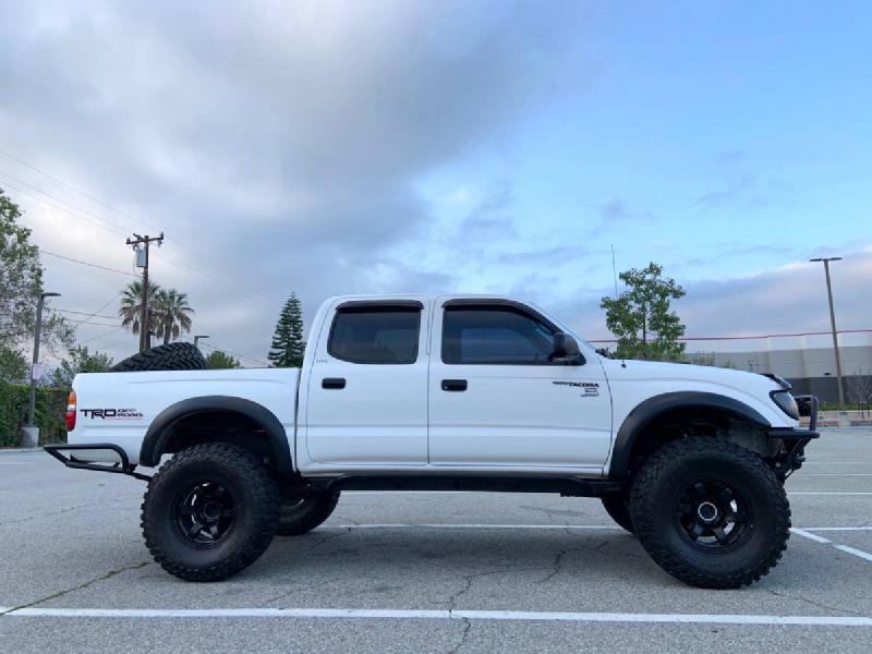 2004 Toyota Tacoma on 35s, supercharged, e-locker, Icons For Sale - 1