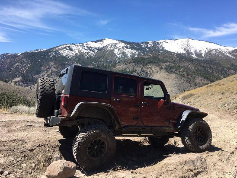 2007 Jeep Wrangler JK Unlimited on 37s, e-locker D44s, Metalcloak, winch For Sale - 1